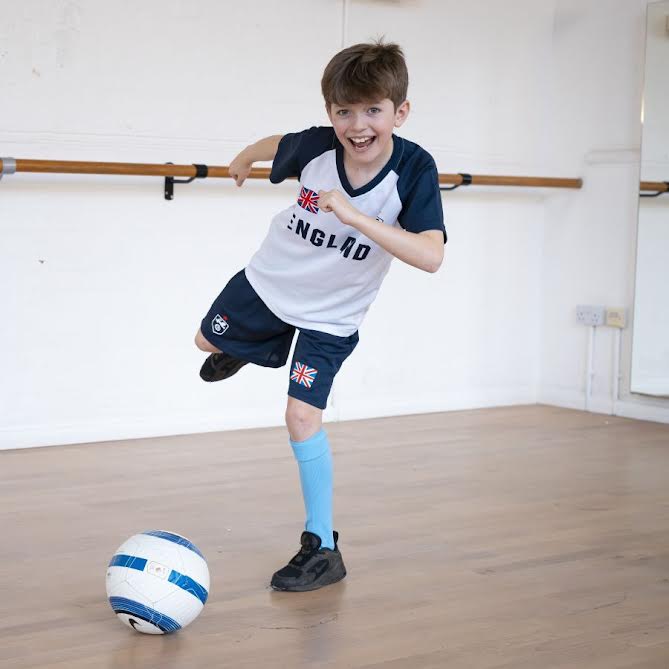 Generic England football kit costume